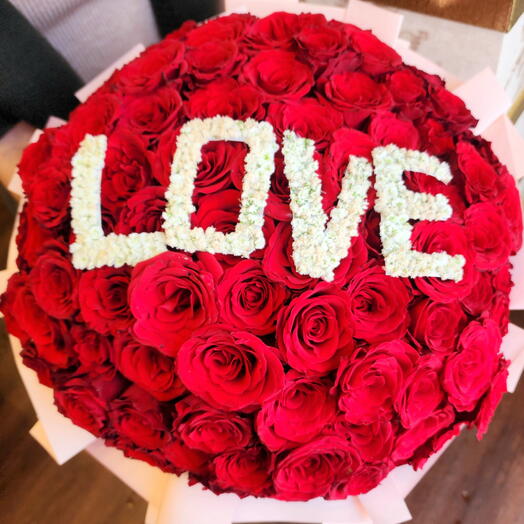 100 Red Roses Love Bouquet