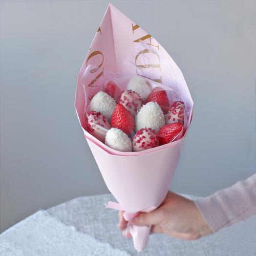 Strawberry Bouquet Inspiration