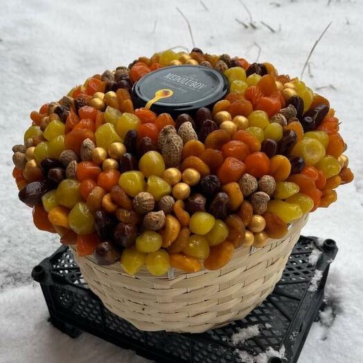 Корзина большая с мёдом и сухофруктами «Медовый спас»