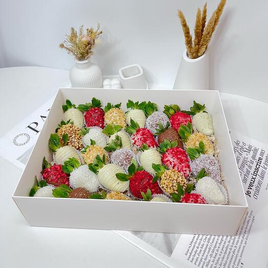 Набор клубничек (30🍓)