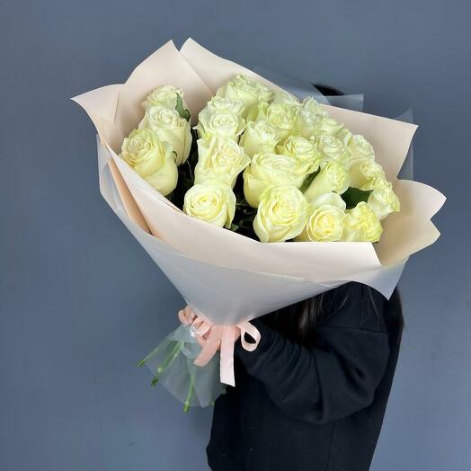 Букет из белых роз «Нежная Моя» (размер М)