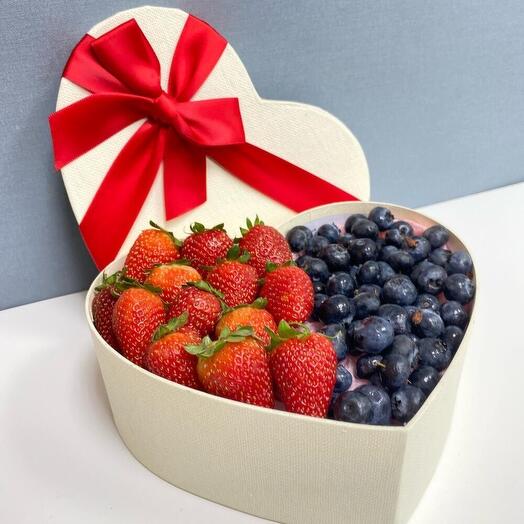 Bayas en una Caja-corazón — - el regalo perfecto para cualquier ocasión