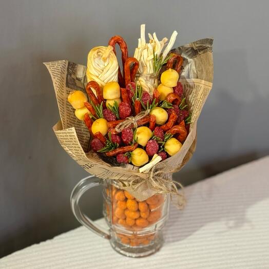 A gift for a man is a Beer Mug with sausages