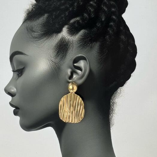 Серьги длинные рельефные