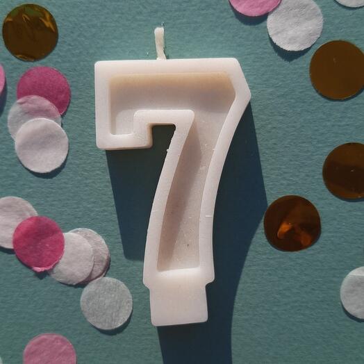 Натуральная свеча для торта ручной работы 7