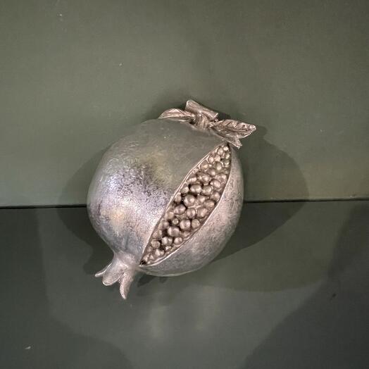 Серебряный гранат