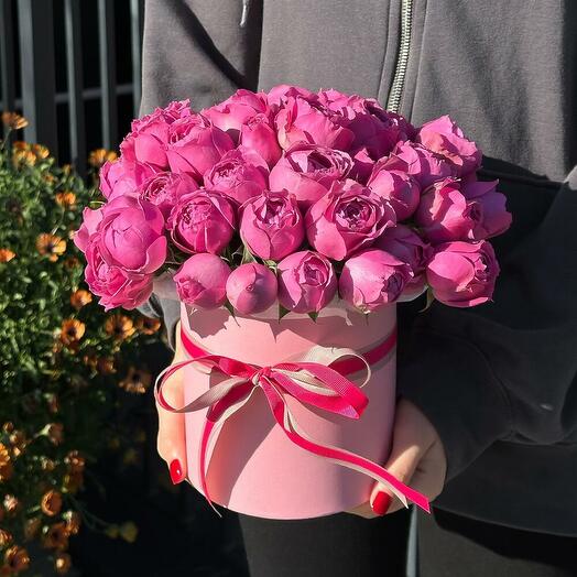 Композиция из роз Мисти Баблс в коробке