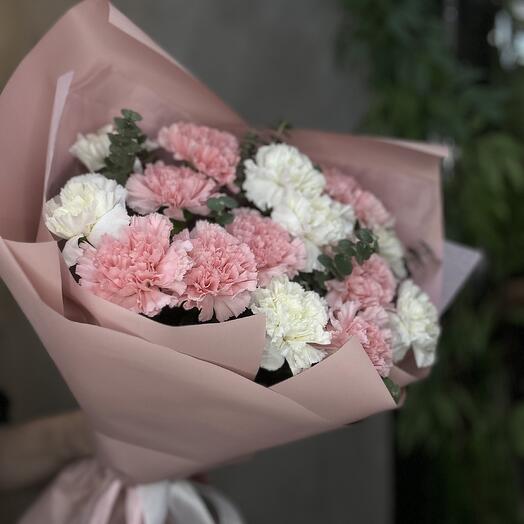 Букет с Гвоздиками