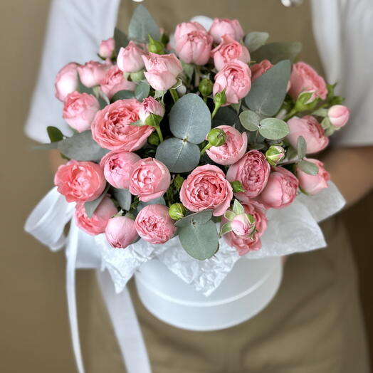 White roses 25 pieces