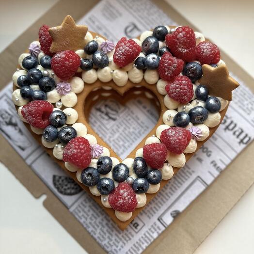 Торт медовый «Сердце» , подарок на 8 марта