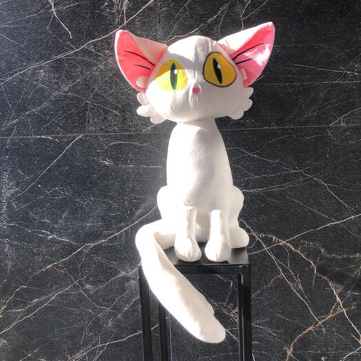 Котёнок белый