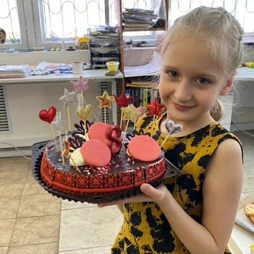 Подарочный сертификат «День рождения с мастер-классом по стеклу» (3 часа, за 1 человека в группе из 8-10 человек)