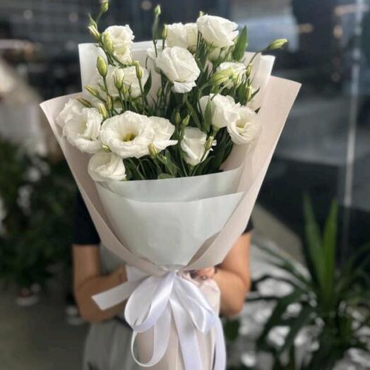 White Lisianthus Bouquet 💐