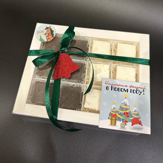 Коробка конфет Птичье молоко и шоколадно-ореховый щербет на 12 штук