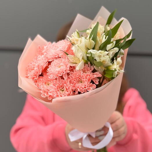 BOUQUET 044. Персиковая хризантема и альстромерии в букете
