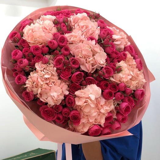 Пионовый друг