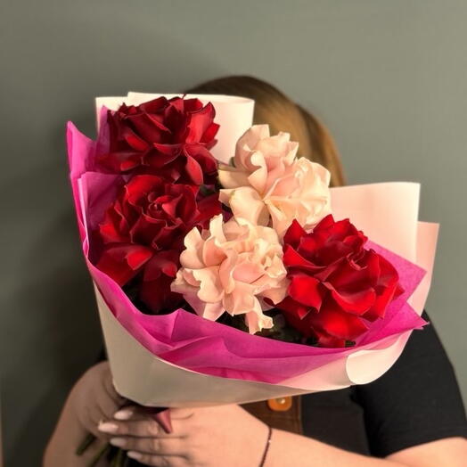 BOUQUET 055. Букет из французских роз микс