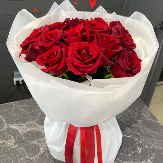 Красные розы 🌹