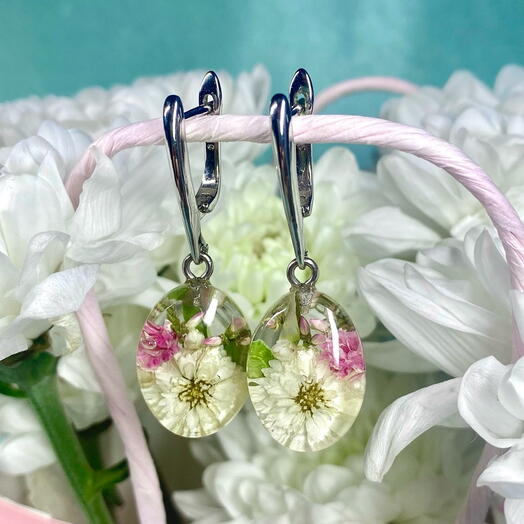 Серьги с цветочной композицией