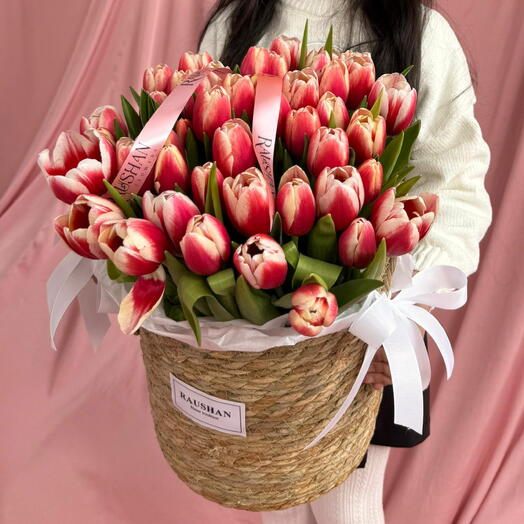 Тюльпаны в кашпо