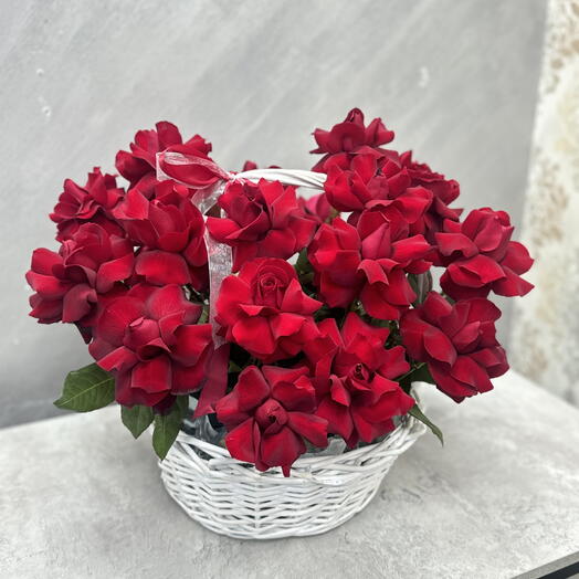 Французские розы в корзине 😍