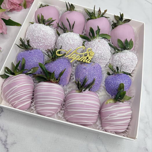 Клубника в шоколаде сиреневая 💜 нежность