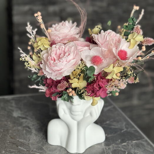 Композиция из стабилизированных цветов КОКЕТКА РОЗОВАЯ