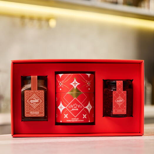 Набор чайный "Московское чаепитие" с гречишным мёдом и малиновым вареньем