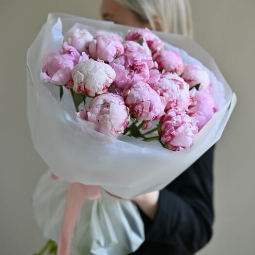 Акция❣️ 15 нежно розовых пионов в матовом оформление