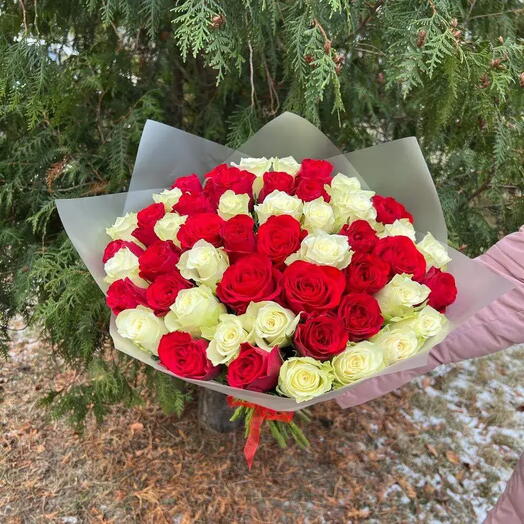 Микс из 51 розы