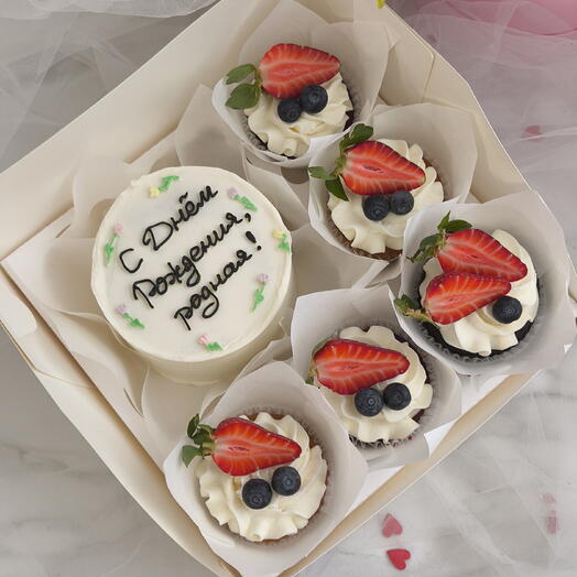 Набор Бенто +5капкейков "С днём рождения, родная"