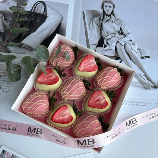 Набор клубники в шоколаде «Романтика» + подарок от
Vivienne Sabo - румяна MACARON