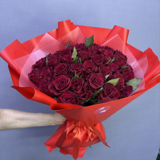 35 красных роз 🌹🌹🌹