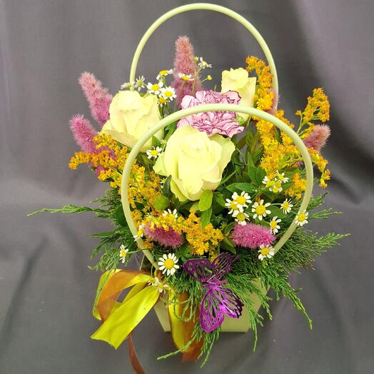 Летние цветы в салатовый сумочке💐