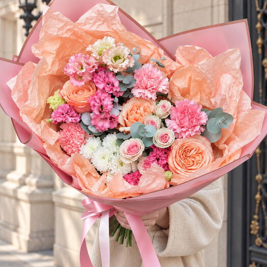 11. Ramo Premium "pasión Floral" con rosa peonía y eustoma