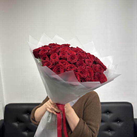 Красные розы