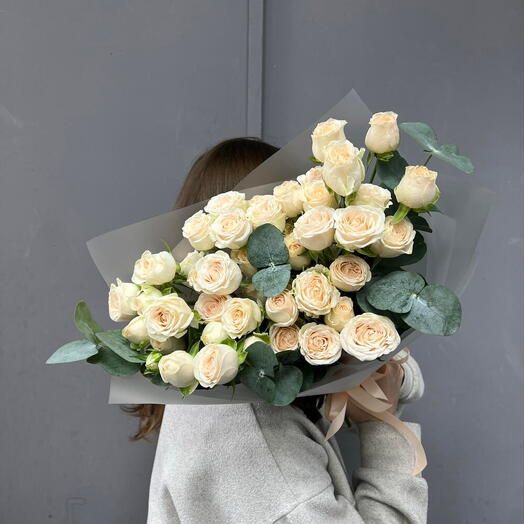 Персиковые кустовые розы София 11 шт💝