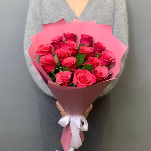 Розы малиновые Кения les fleur (В0005)