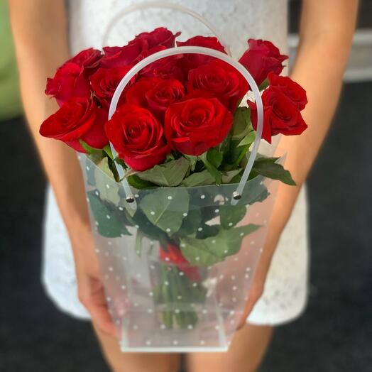 Handbag with roses