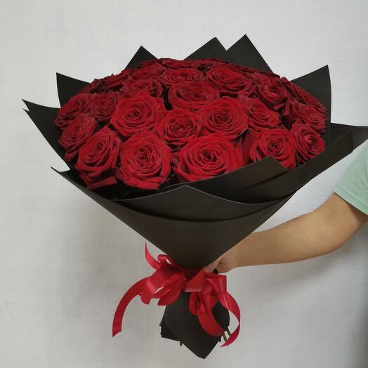 Ramo de 35 rosas rojas