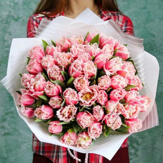 Bouquet of terry tulips