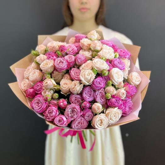 Bouquet of 15 peony-shaped Bombastic Roses