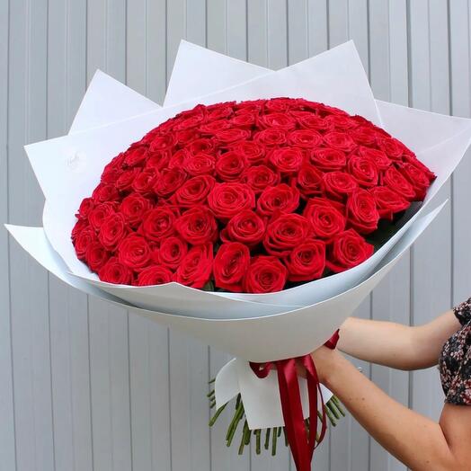 101 red roses