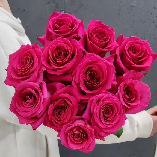 Bouquet of 11 roses Ecuador Pink Floyd🌿