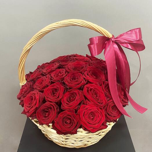 Basket of scarlet roses