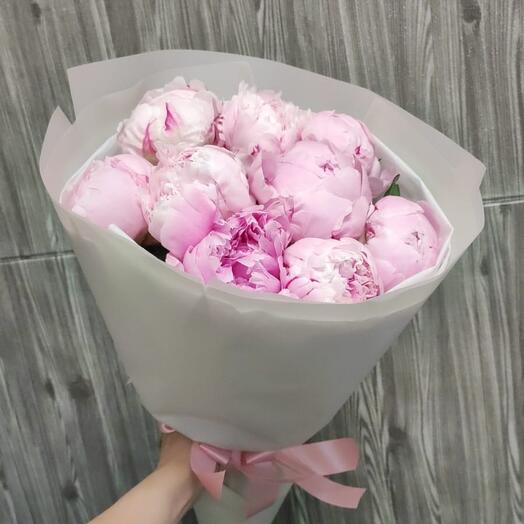 Ramo de 9 peonías Rosadas