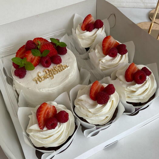 Бенто і 5 капкейків