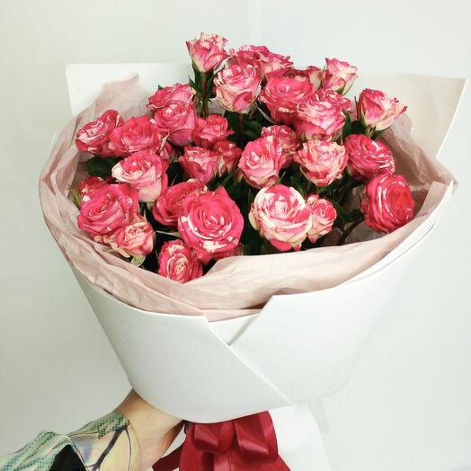 Marble bush roses 5 pcs. "From the Heart"