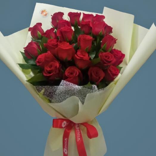 25 роз эквадор от цветочного магазина Оранж Алматы