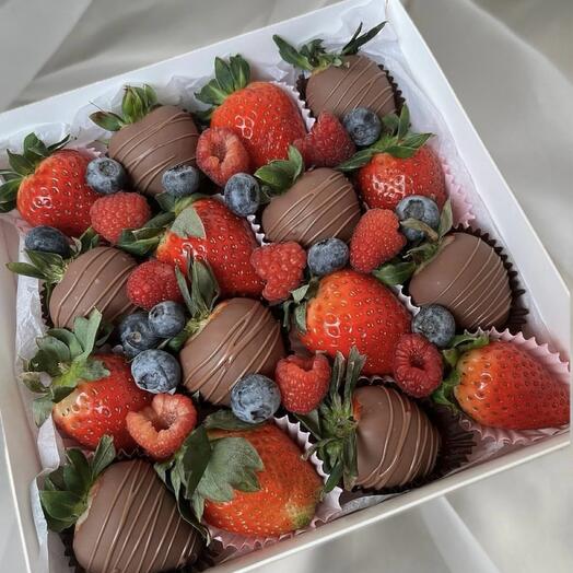 Fresa en chocolate 16pcs